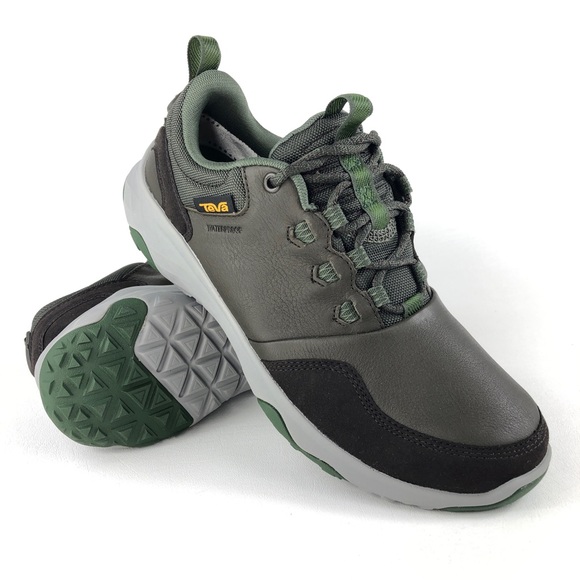 men's teva arrowood 2 waterproof trail shoes